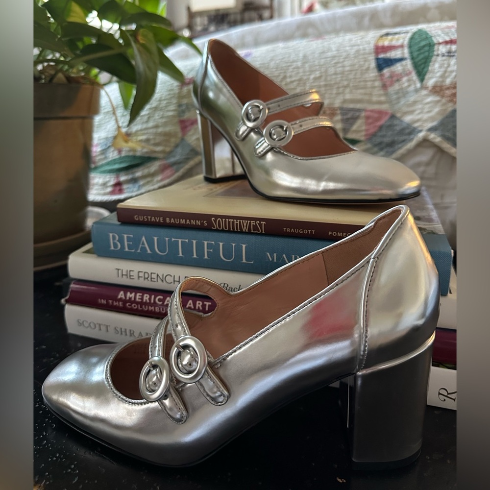 Maisie double strap heels in Metallic leather size 6 1/2